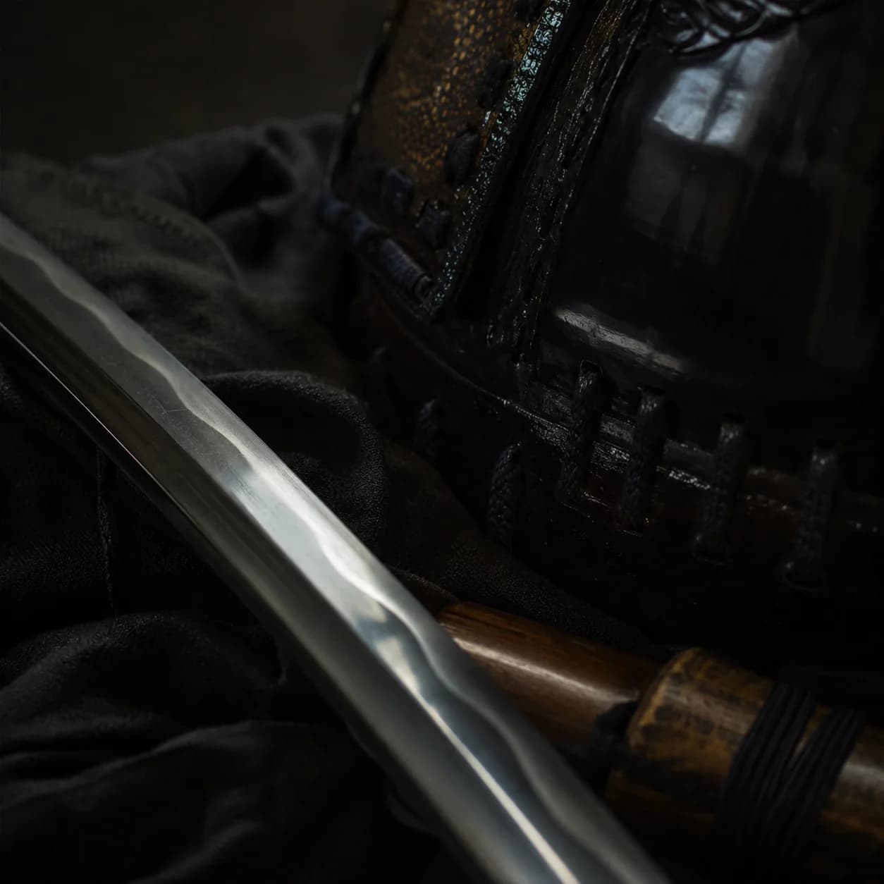 武具の手仕事